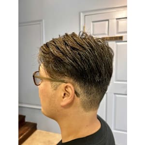 メンズパーマショートスタイル - Lourdes hair design【ルルドヘアーデザイン】掲載中