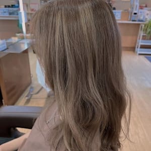 HAIR＆MAKE manis×スタイル