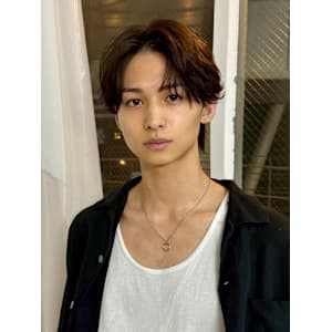 フェザーショート　フェザーパーマ　センターパート