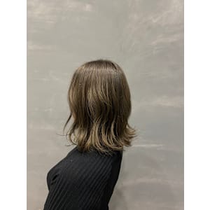 newi hair&treatment大分中央町店×スタイル