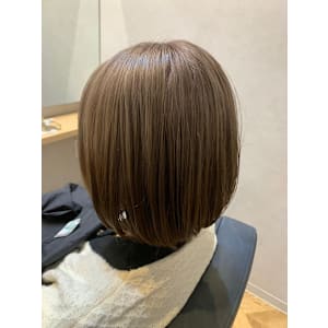newi hair&treatment大分中央町店×スタイル
