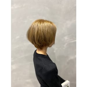 newi hair&treatment大分中央町店×スタイル