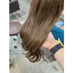 【'BEBE(ベベ)／札幌市・大通・狸小路】デザインカラー