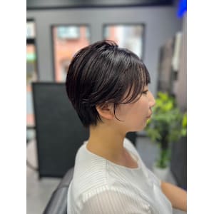 ☆30代40代大人の女性におすすめ×レイヤーショートスタイル