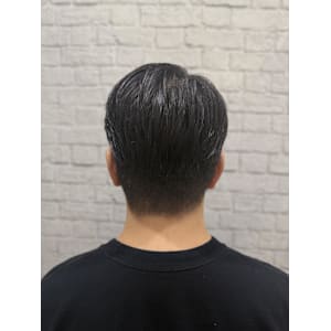 ツーブロックナチュラルサイドパート - グレイスフルバーバー プラチナム【グレイスフルバーバー プラチナム】掲載中