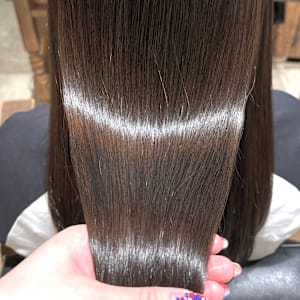 柔らか赤みなしベージュ×質感再整トリートメント【中川史菜】