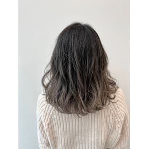 グレーベージュグラデーション