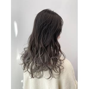 グレーグラデーションカラー