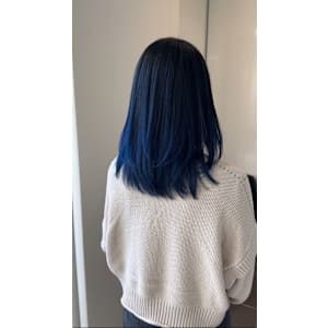 ロイヤルブルーグラデーション