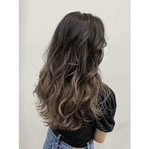 グレージュグラデーション