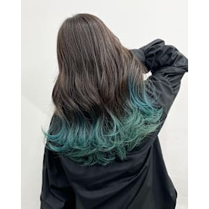 エメラルドグリーンカラー - Flora by siesta【フローラ バイ シエスタ】掲載中