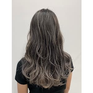 グレーアッシュグラデーション