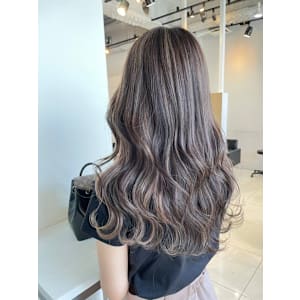 ベージュハイライト