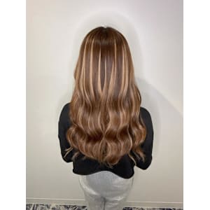 ブラウン×ハニーベージュハイライトスタイル