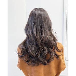 ナチュラルブラウン