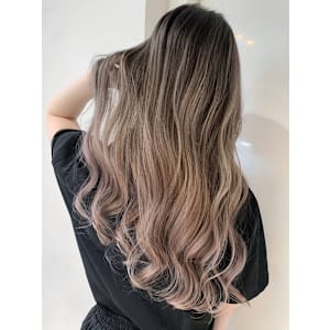 バレイヤージュカラー