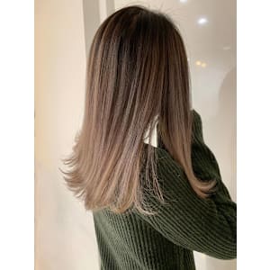 ベージュグラデーション