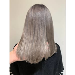 シルバーカラー