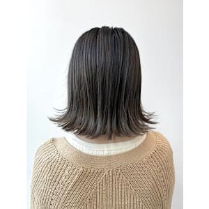 切りっぱなしボブ