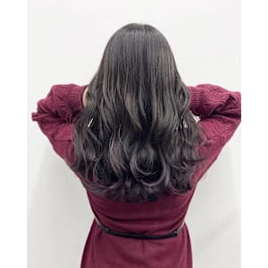 大人気！大人ネイビーカラースタイル！