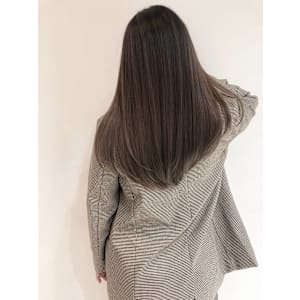 エアタッチバレイヤージュグレージュ