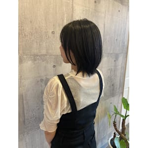 ウルフボブ《ARCH CHIAKI》