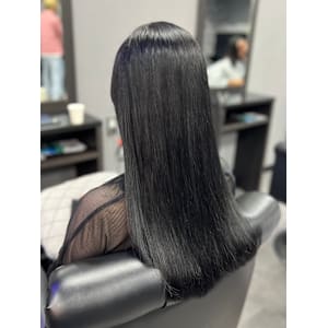 ☆極艶縮毛矯正×透け感ブラックアッシュカラー