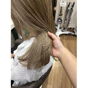 メッシュでコツコツベージュカラー - ＣＲＥＡ能見台【クレアノウケンダイ】掲載中