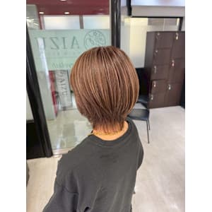 白髪ぼかしハイライト - AIZU本厚木 白髪ぼかし ハイライト バレイヤージュ 髪質改善【アイズホンアツギ シラガボカシ ハイライト バレイヤージュ カミシツカイゼン】掲載中