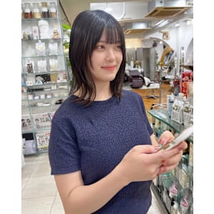 【顔まわりカット】