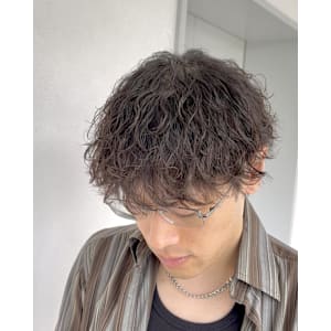 波巻きパーマ◎吉田