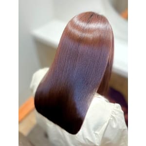 ヘアメディカルサロン新宿×スタイル