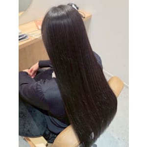 ヘアメディカルサロン大阪梅田 完全個室・髪質改善×スタイル