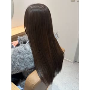 ヘアメディカルサロン大阪梅田 完全個室・髪質改善×スタイル