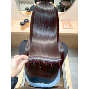 ヘアメディカルサロン大阪梅田 完全個室・髪質改善×スタイル