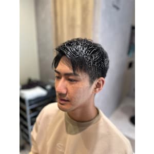 ショート　ツーブロック