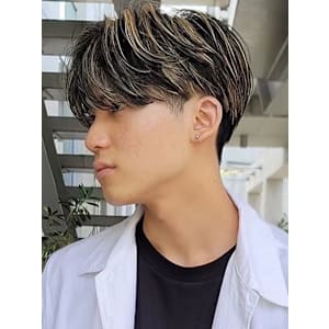 ハイライトローライト無造作パーマセンターパートツーブロック - LOUWE HOMME/men's salon/メンズサロン/立川【ローウェ オム メンズサロン メンズサロン タチカワ】掲載中