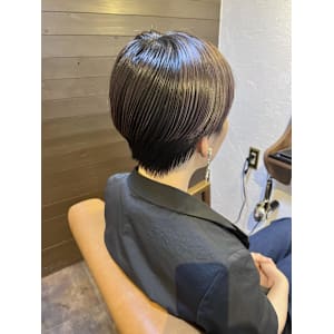 ハイライトカラー/ショート/２０代/圓福/白髪ぼかし