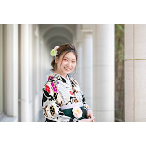 three 【スリー】（旧：Marry's 西院）×スタイル