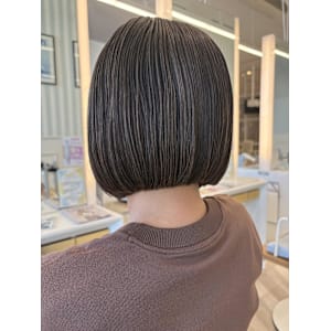 ワンレンミニボブ