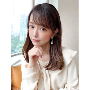 暗髪でも出せるこなれ感！フェイスレイヤー×くびれヘア