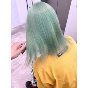 【ミントグリーン】ブリーチ ハイトーン