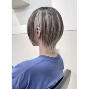 【ショートウルフ】デザインカラー　ハイトーン