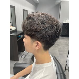 ☆シャレ感メンズ×2wayで楽しめるフェザーパーマ