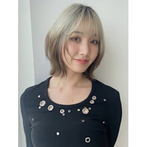 【ボブウルフ】ルーツカラー ハイトーン