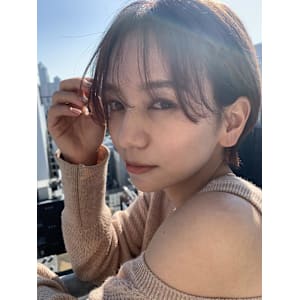 20代　髪質改善 イルミナカラー