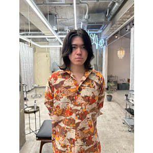 ステップボーンカットメンズヘア/センターパート/メンズボブ