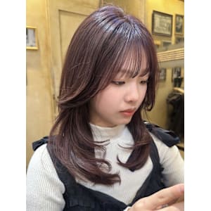 シャギーカット/ミディアムレイヤーカット/バーガンディ