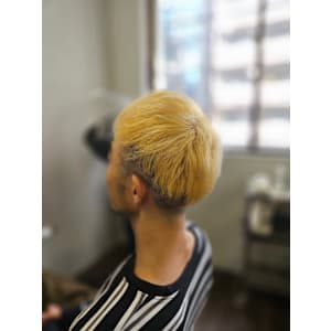 ツーブロック抜きっぱブリーチスタイル - terra【テラ】掲載中