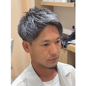 オーダー多数！圧倒的人気の束感ツーブロックヘア	